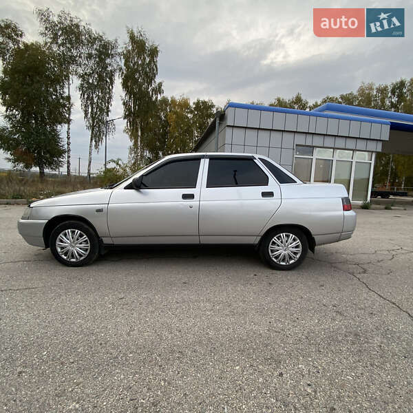 Седан ВАЗ / Lada 2110 2009 в Ромнах