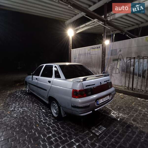 Седан ВАЗ / Lada 2110 2002 в Кременчуці