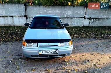 Седан ВАЗ 2110 2004 в 