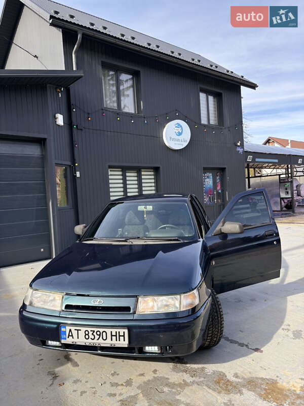 Седан ВАЗ / Lada 2110 2006 в Микуличине