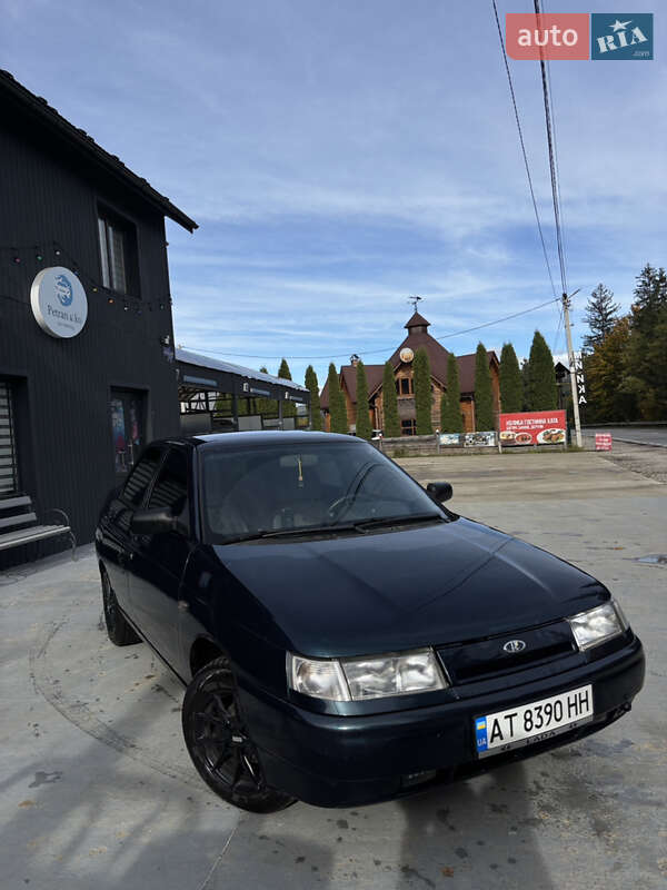 Седан ВАЗ / Lada 2110 2006 в Микуличине