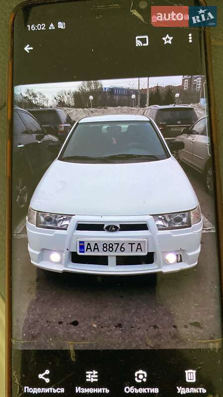Седан ВАЗ 2110 2011 в 