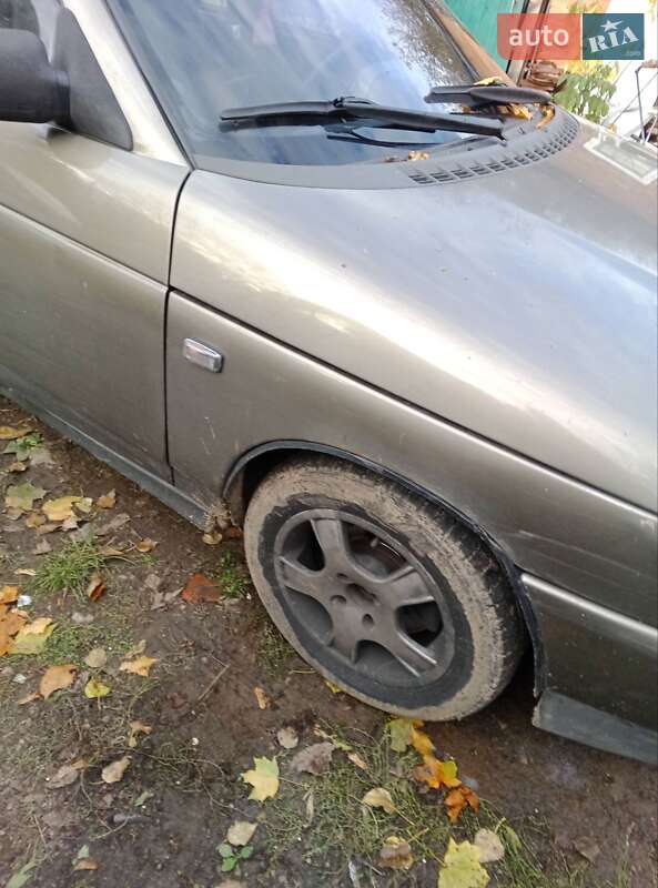 Седан ВАЗ / Lada 2110 2001 в Гайсину