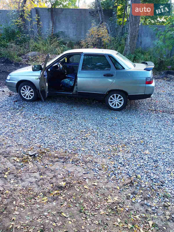 Седан ВАЗ / Lada 2110 2005 в Києві