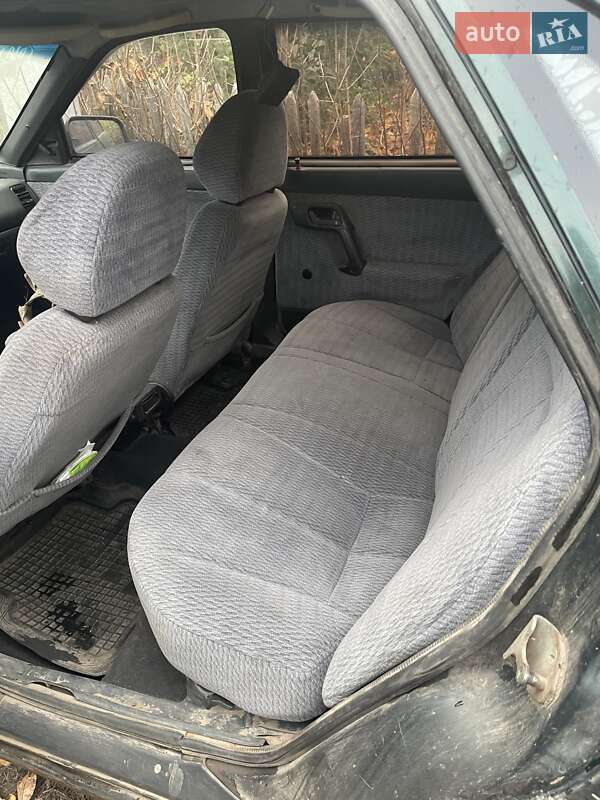 Седан ВАЗ / Lada 2110 2001 в Ромнах