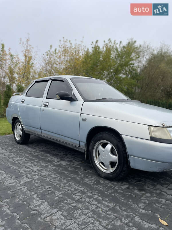 Седан ВАЗ / Lada 2110 2004 в Золочеве