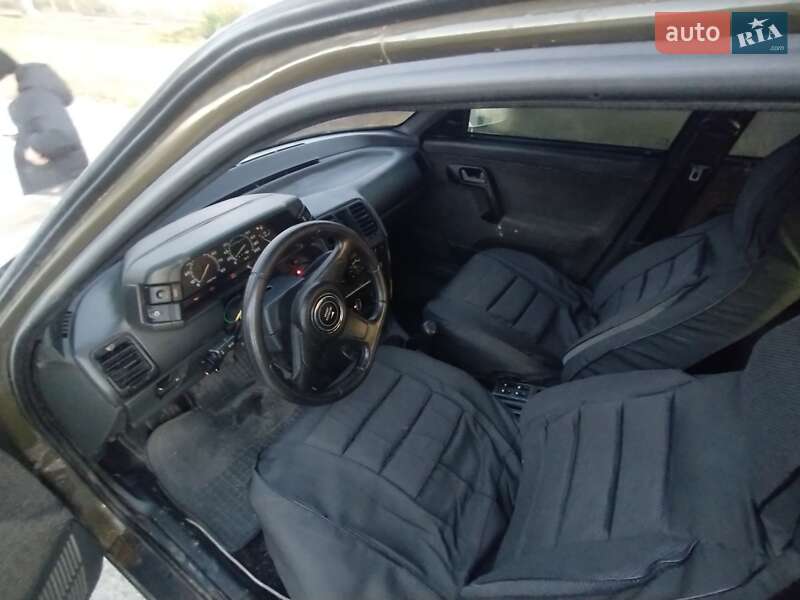 Седан ВАЗ / Lada 2110 1999 в Мирополі фото 5 Седан ВАЗ / Lada 2110 1999 в Мирополі