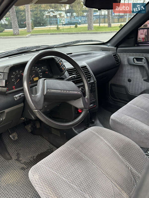 Седан ВАЗ / Lada 2110 2002 в Харькове фото 9 Седан ВАЗ / Lada 2110 2002 в Харькове