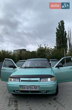 Седан ВАЗ 2110 2003 в Каменец-Подольском