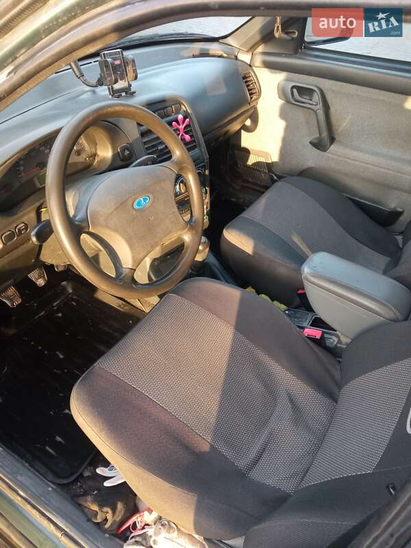 Седан ВАЗ / Lada 2110 2008 в Кам'янець-Подільському фото 5 Седан ВАЗ / Lada 2110 2008 в Кам'янець-Подільському