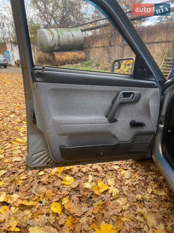 Седан ВАЗ / Lada 2110 2001 в Умані фото 12 Седан ВАЗ / Lada 2110 2001 в Умані