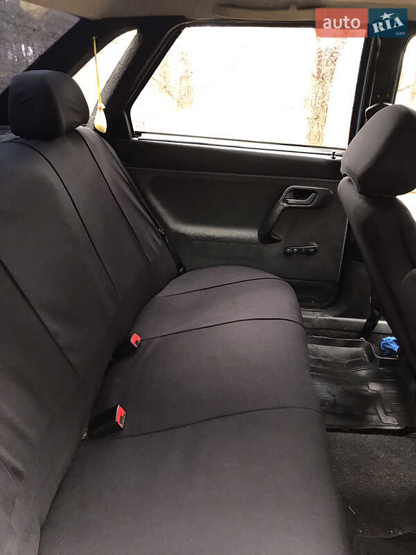 Седан ВАЗ / Lada 2110 2000 в Славутиче фото 8 Седан ВАЗ / Lada 2110 2000 в Славутиче