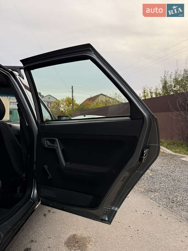 Седан ВАЗ / Lada 2110 2011 в Чернигове фото 37 Седан ВАЗ / Lada 2110 2011 в Чернигове