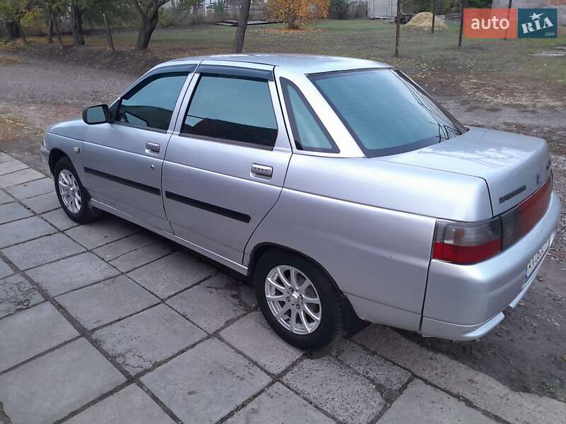 Седан ВАЗ / Lada 2110 2005 в Чугуеве фото 5 Седан ВАЗ / Lada 2110 2005 в Чугуеве