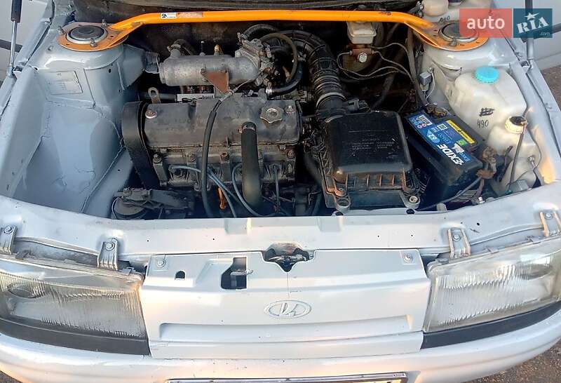 Седан ВАЗ / Lada 2110 2002 в Первомайську