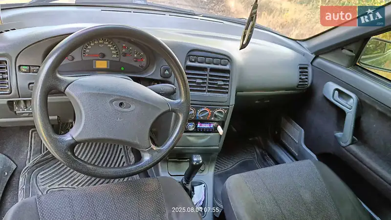 ВАЗ / Lada 2110
