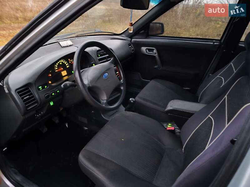 Седан ВАЗ / Lada 2110 2011 в Мене