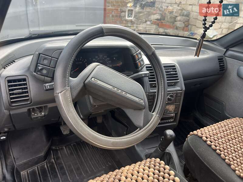 Седан ВАЗ / Lada 2110 2006 в Вольнянске