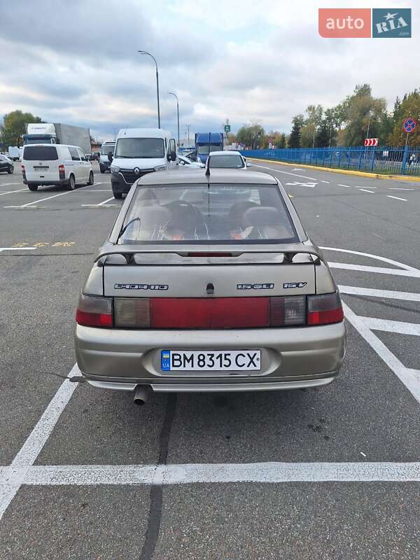 Седан ВАЗ / Lada 2110 2001 в Киеве