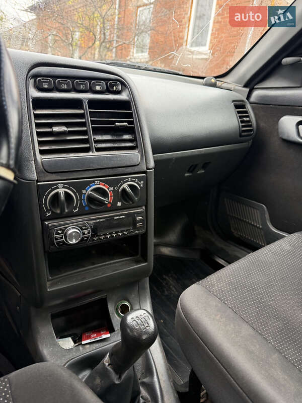 Седан ВАЗ / Lada 2110 2011 в Зенькове