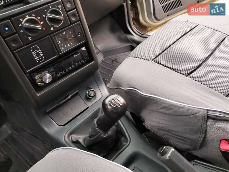 Седан ВАЗ / Lada 2110 2006 в Миколаєві фото 14 Седан ВАЗ / Lada 2110 2006 в Миколаєві