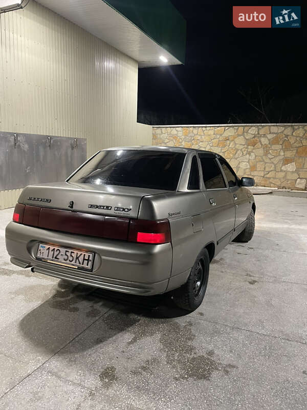 Седан ВАЗ / Lada 2110 2000 в Чернівцях