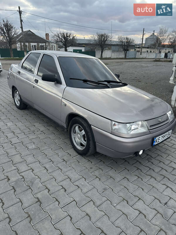 Седан ВАЗ / Lada 2110 2002 в Софиевке фото 2 Седан ВАЗ / Lada 2110 2002 в Софиевке