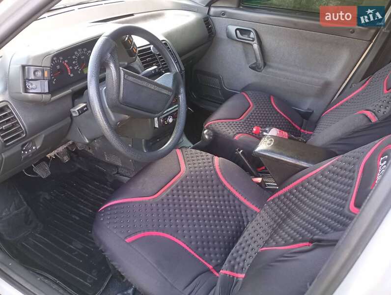 Седан ВАЗ / Lada 2110 2005 в Мирополі фото 23 Седан ВАЗ / Lada 2110 2005 в Мирополі