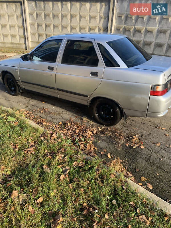 Седан ВАЗ / Lada 2110 2004 в Шептицькому фото 4 Седан ВАЗ / Lada 2110 2004 в Шептицькому