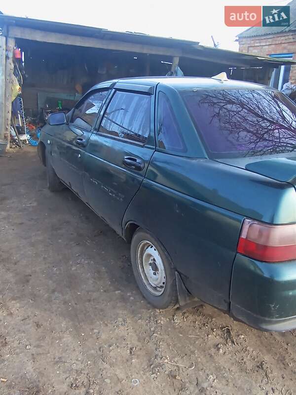 Седан ВАЗ / Lada 2110 2003 в Устиновке фото 5 Седан ВАЗ / Lada 2110 2003 в Устиновке