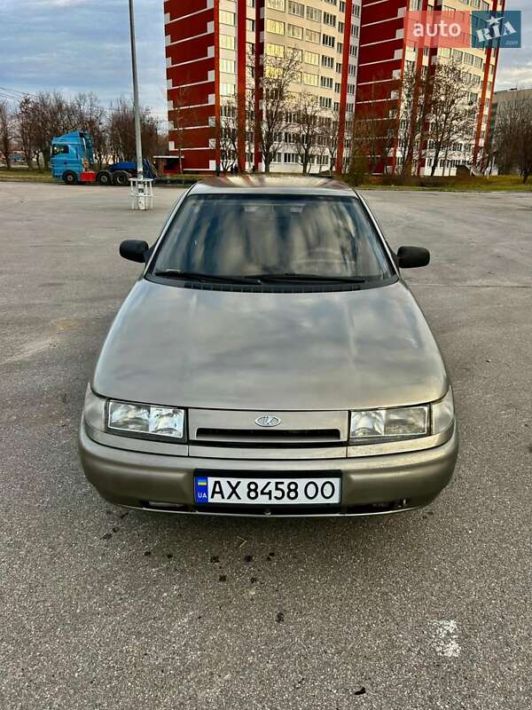 Седан ВАЗ / Lada 2110 2002 в Харкові