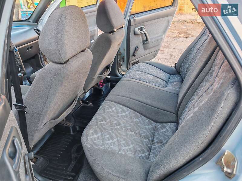 Седан ВАЗ / Lada 2110 2005 в Запоріжжі фото 12 Седан ВАЗ / Lada 2110 2005 в Запоріжжі