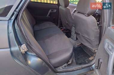 Седан ВАЗ / Lada 2110 2010 в Остроге