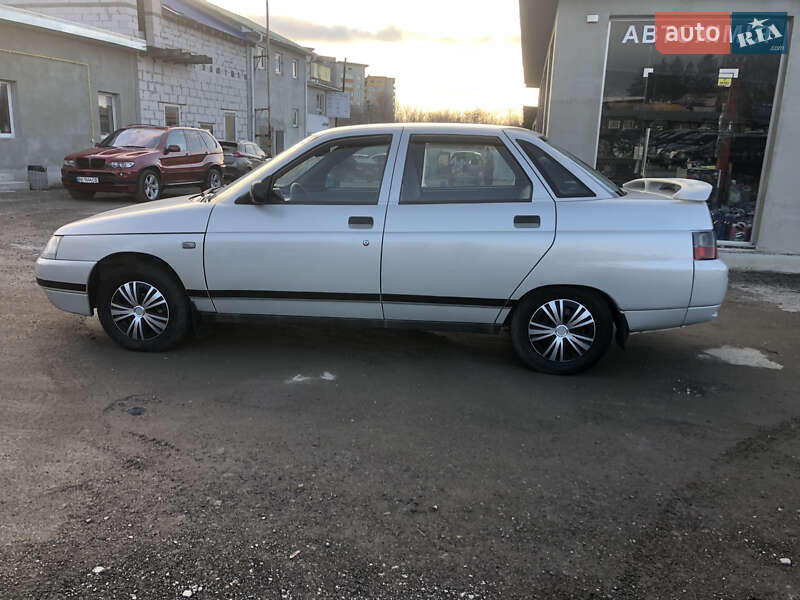 Седан ВАЗ / Lada 2110 2004 в Тернополе