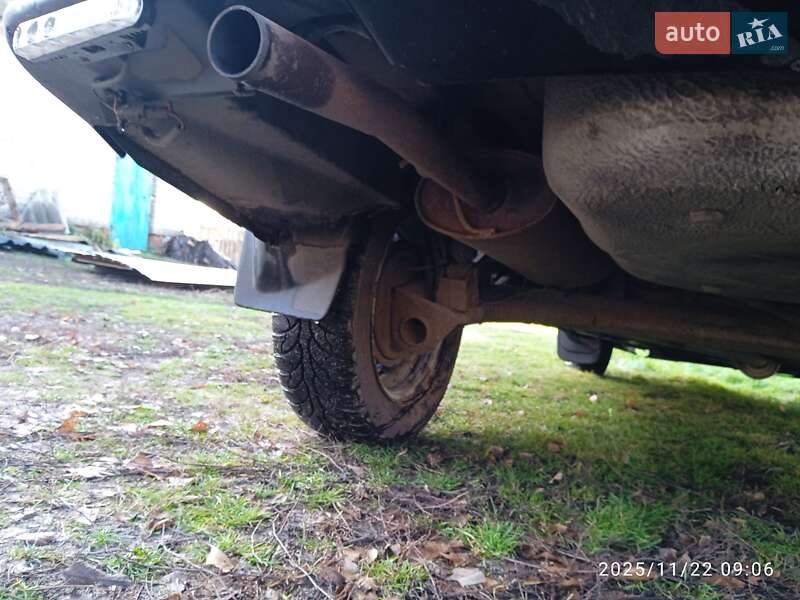 Седан ВАЗ / Lada 2110 2002 в Балаклії фото 13 Седан ВАЗ / Lada 2110 2002 в Балаклії