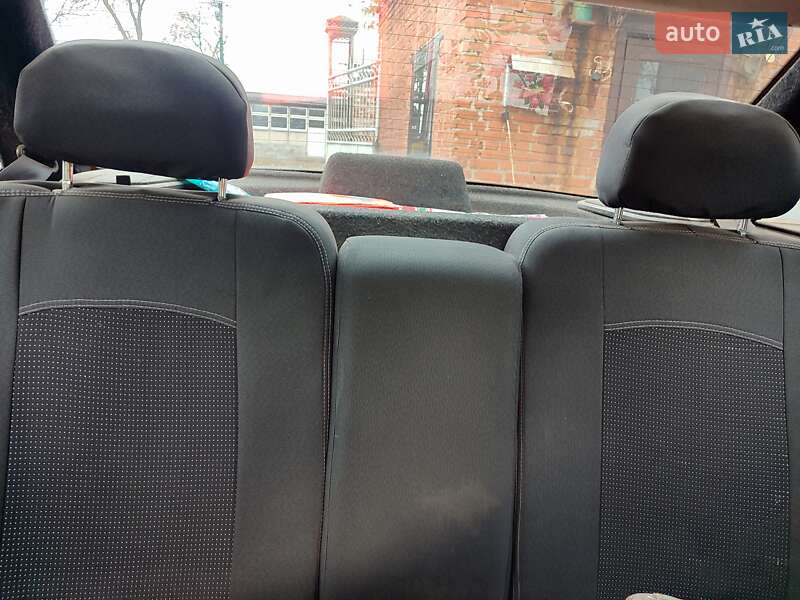 Седан ВАЗ / Lada 2110 2011 в Семенівці