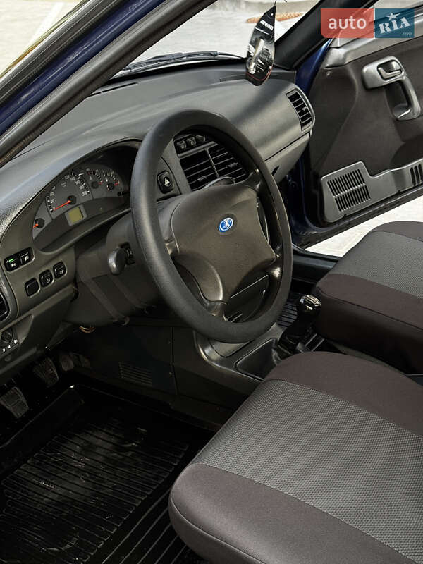 Седан ВАЗ / Lada 2110 2011 в Ровно