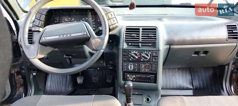 Седан ВАЗ / Lada 2110 2006 в Вільногірську