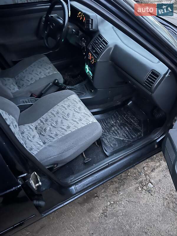 Седан ВАЗ / Lada 2110 2005 в Харькове