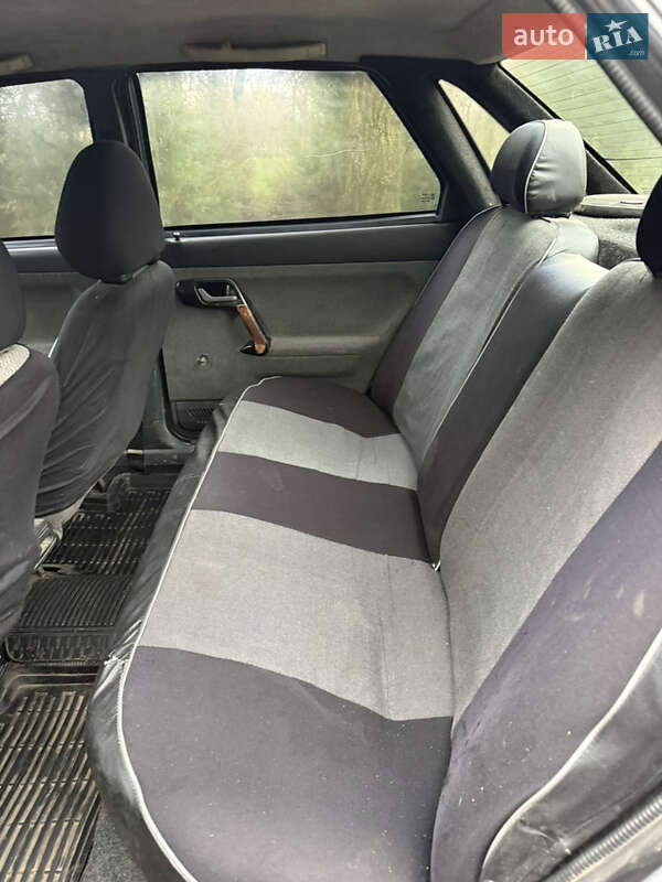 Седан ВАЗ / Lada 2110 2004 в Запоріжжі фото 9 Седан ВАЗ / Lada 2110 2004 в Запоріжжі