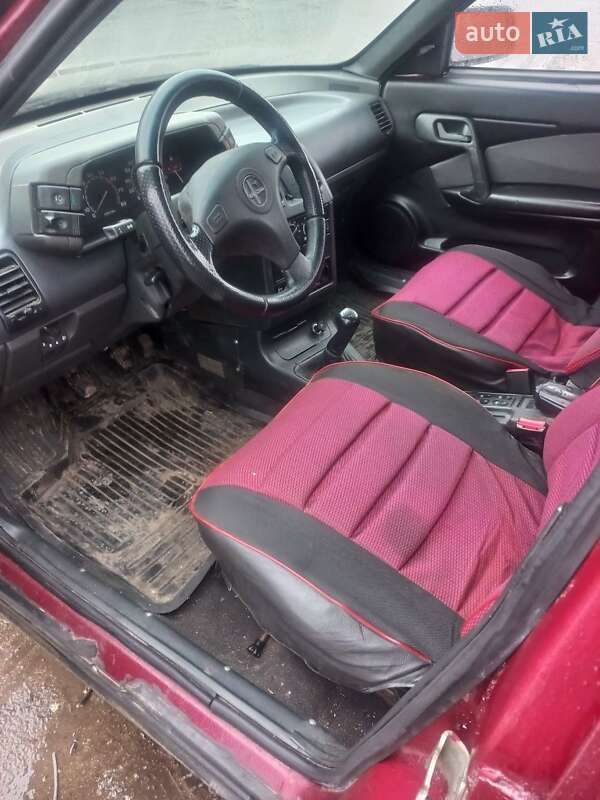 Седан ВАЗ / Lada 2110 2000 в Харькове