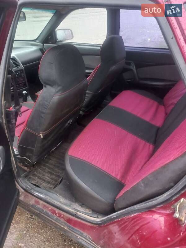 Седан ВАЗ / Lada 2110 2000 в Харькове