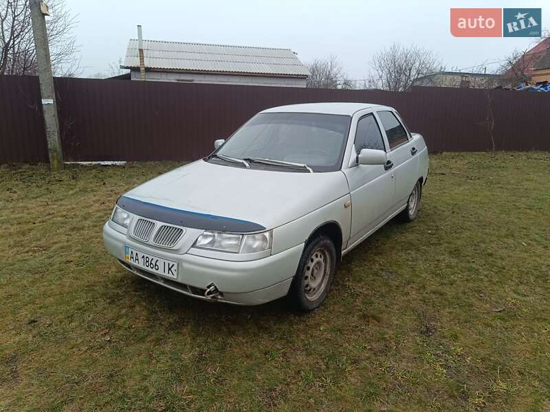 Седан ВАЗ / Lada 2110 2005 в Ромнах