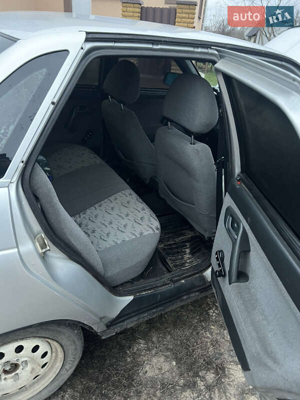 Седан ВАЗ / Lada 2110 2005 в Переяславе