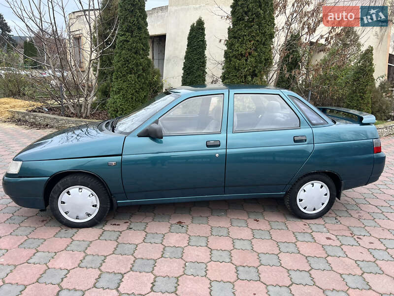 Седан ВАЗ / Lada 2110 2001 в Могилів-Подільському