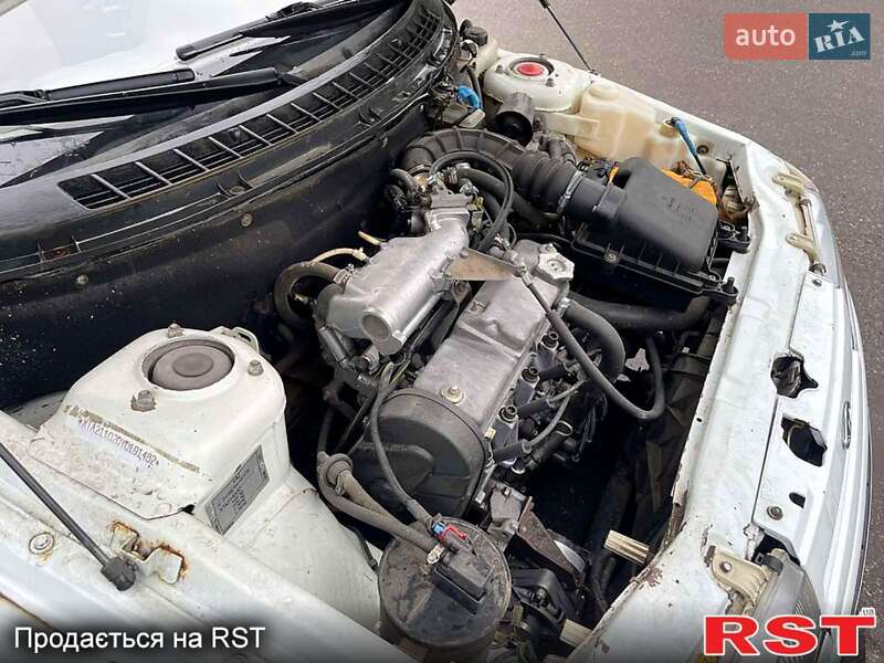 Седан ВАЗ / Lada 2110 2000 в Смеле фото 3 Седан ВАЗ / Lada 2110 2000 в Смеле