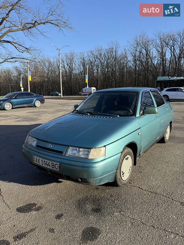 ВАЗ / Lada 2110 2000