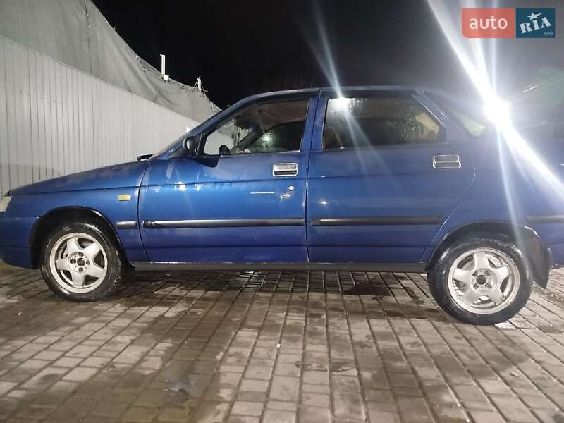 Седан ВАЗ / Lada 2110 2005 в Первомайську