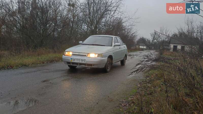Седан ВАЗ / Lada 2110 2002 в Золотоноше