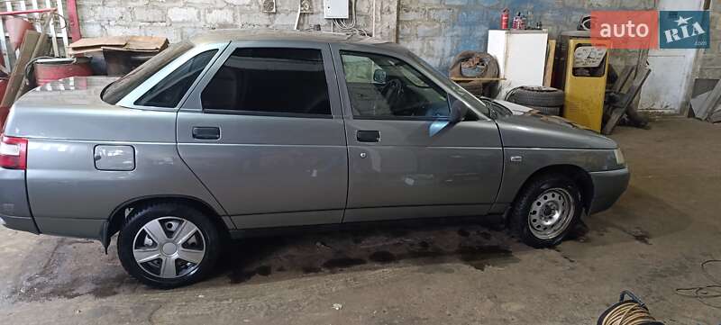 Седан ВАЗ / Lada 2110 2011 в Пересічне